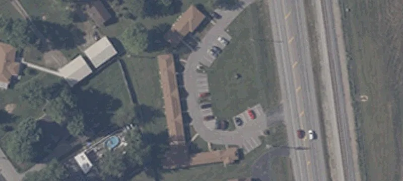 7215 Hwy 31st E