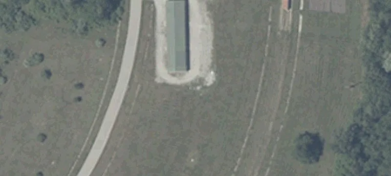702 Grayton Rd