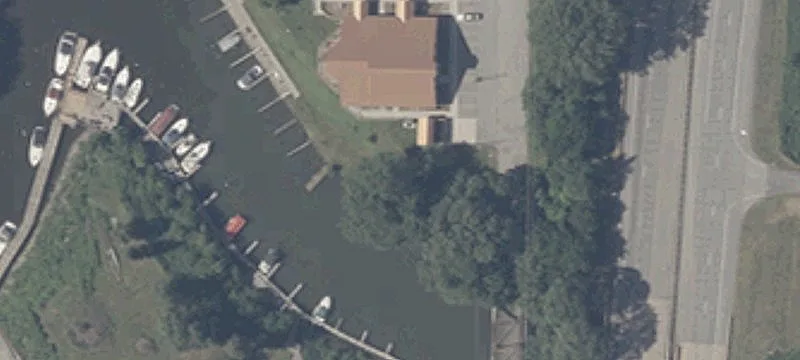 1250 Crisman Rd