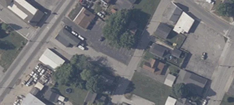 Maple St