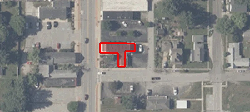 221 Main St