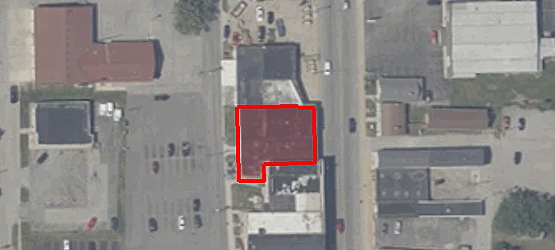 122 Main St