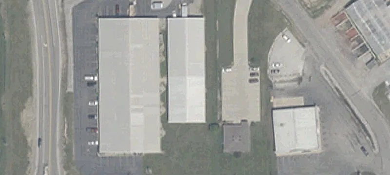 Maumee St