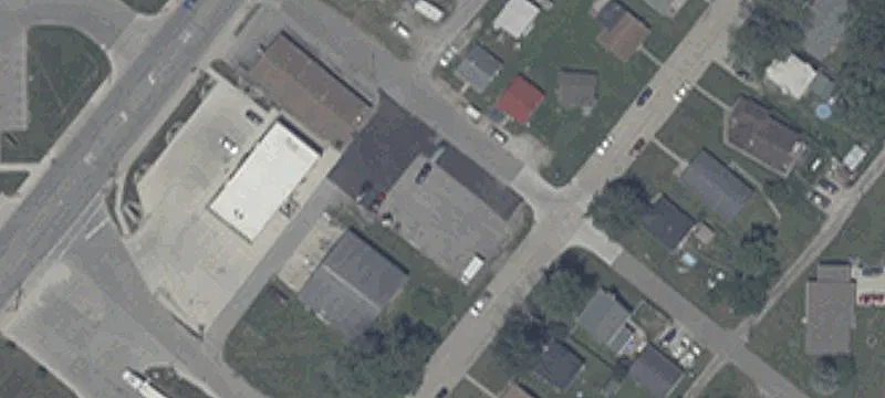 900 Miller Ave