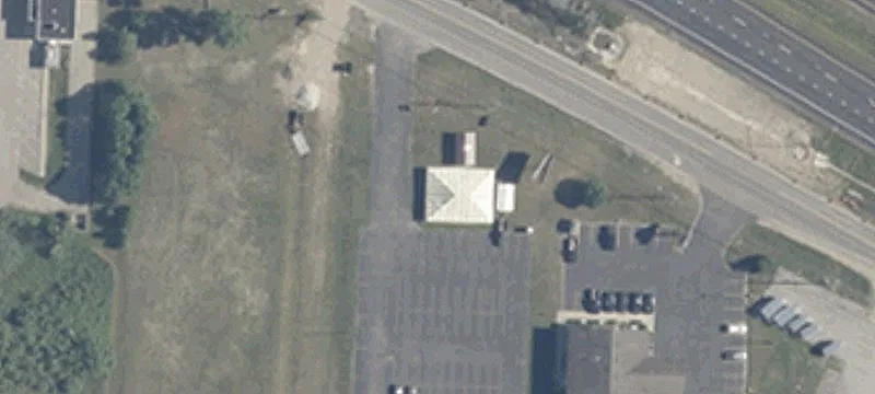 Frontage Rd