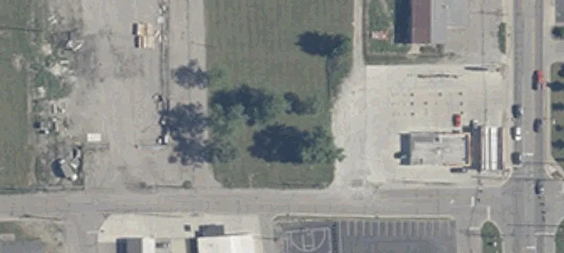 Chicago St
