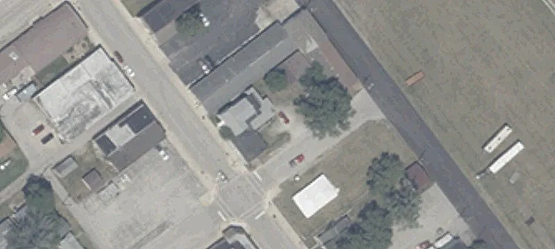 401 Ln St