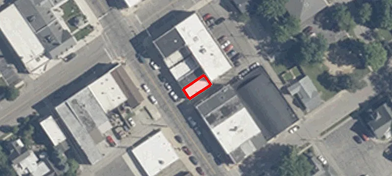 706 Huntington St