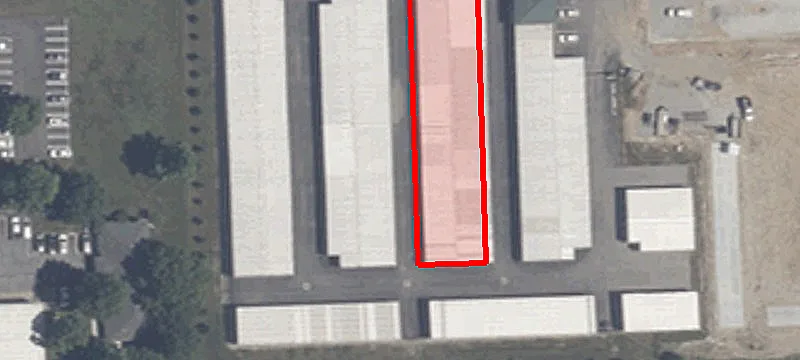 2537 Main St