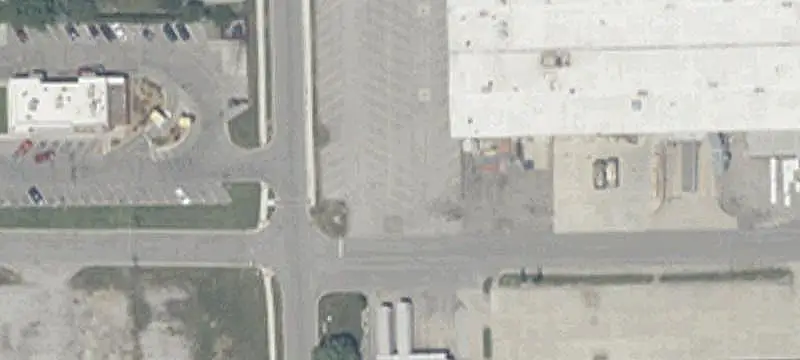 Poplar St