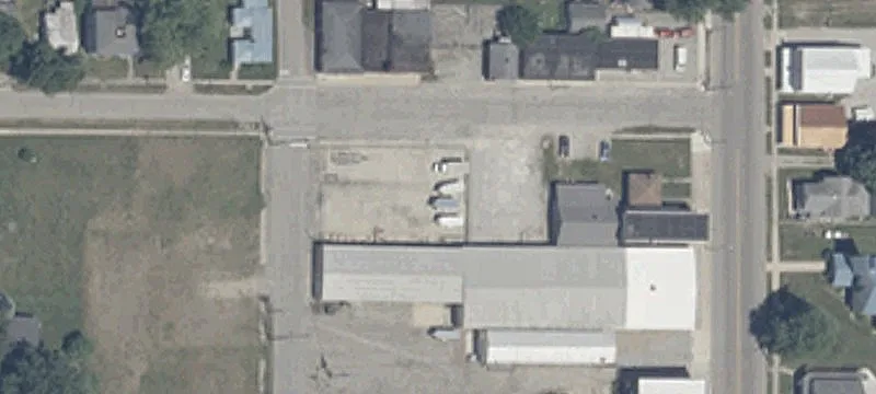 Race St