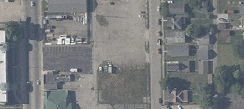 Lynn St