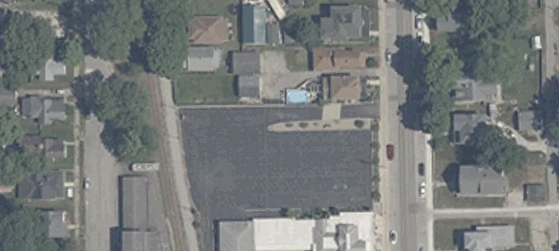 725 Main St