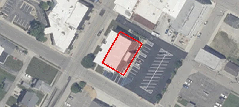 132 Main St