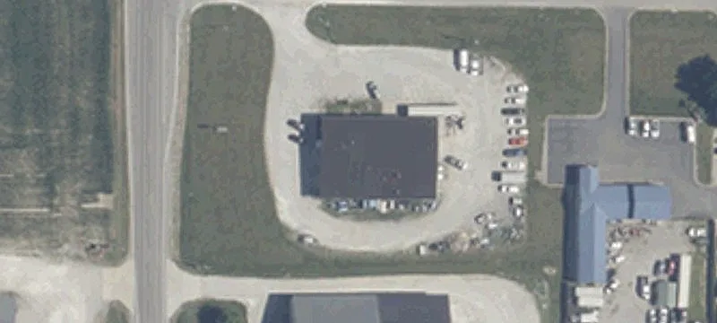 416 Commercial Dr