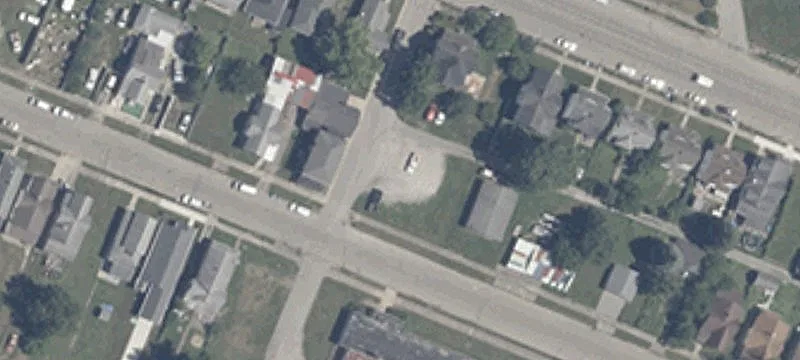Woodlawn Ave