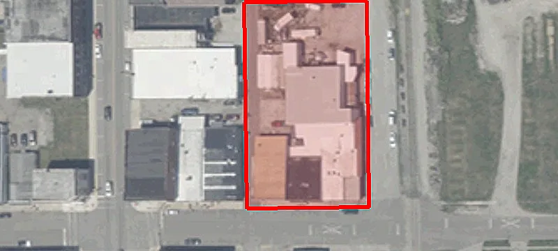 4th St