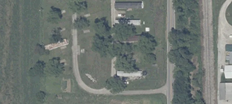 1079 1117th W Cr 475th S