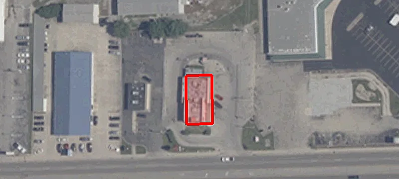3270 Main St