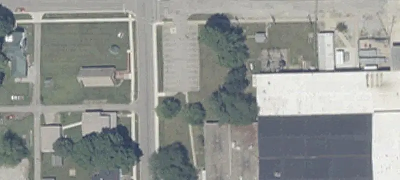 Poplar St