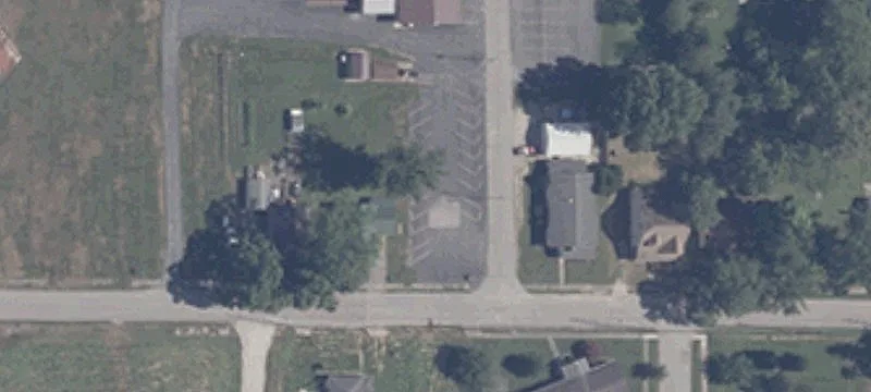 White Riv Ave
