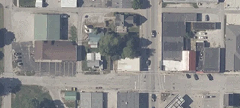 8 Main St