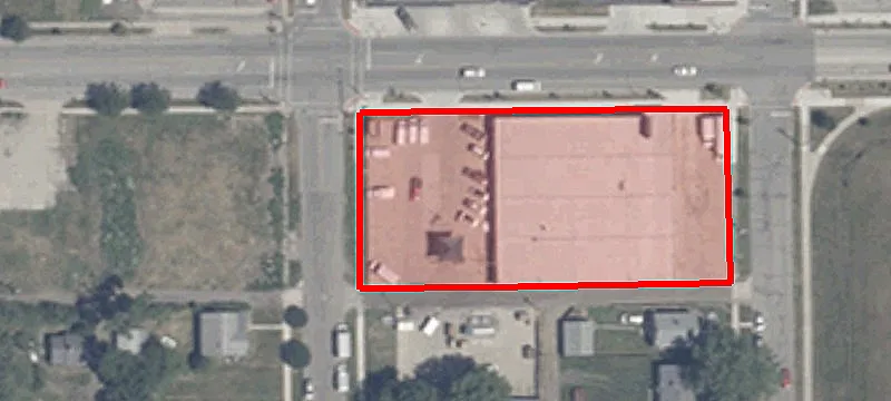 27 Western Lot Lot
