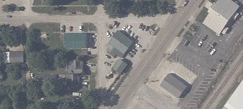 118 Commercial St