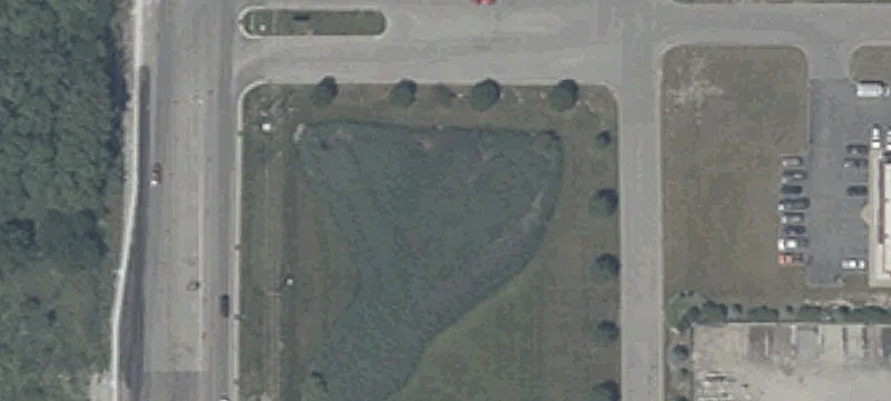 Earl Dr