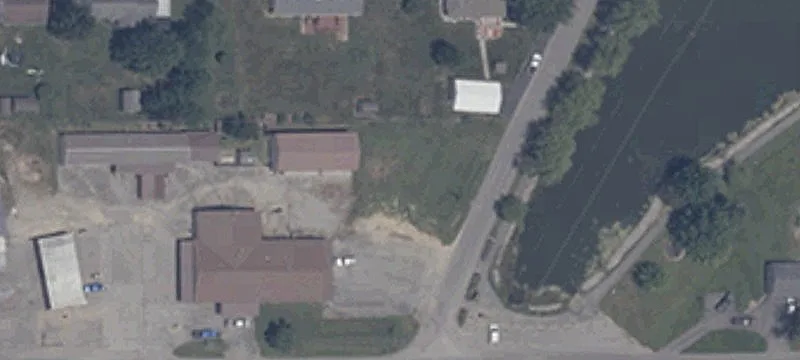 756 Lakeshore Dr