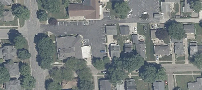 1100 Michigan St