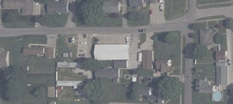 402 Elm St