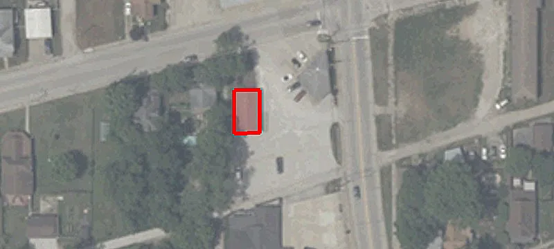 315 Paris Ave