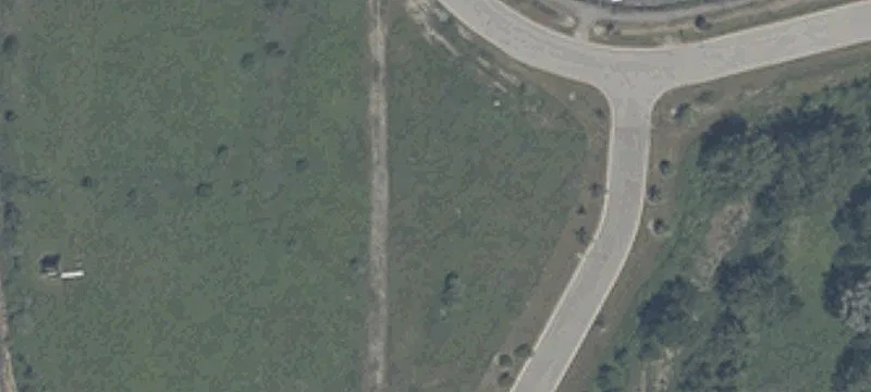 Frontage Rd