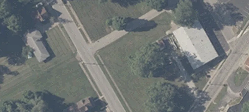 Armstrong Ave