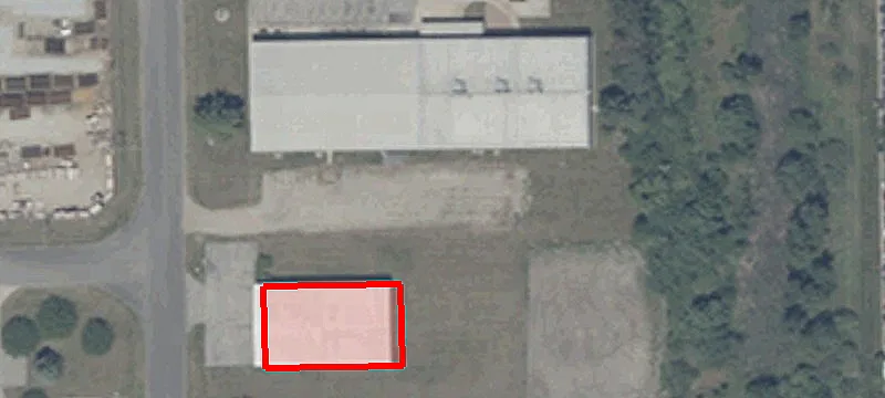 Vac Land-burnett Dr