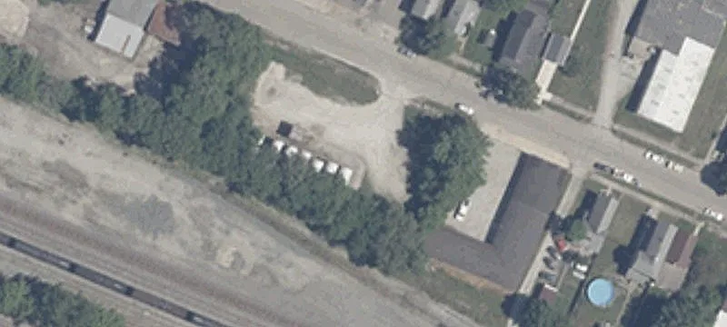 Woodlawn Ave