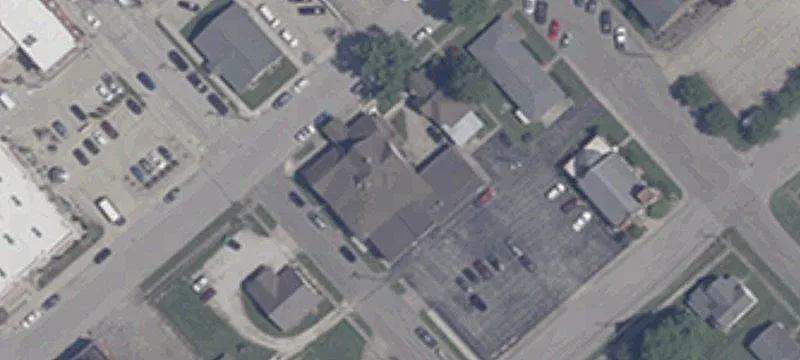 705 Walnut St