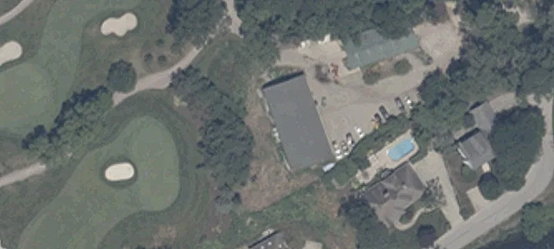 Fairway Dr