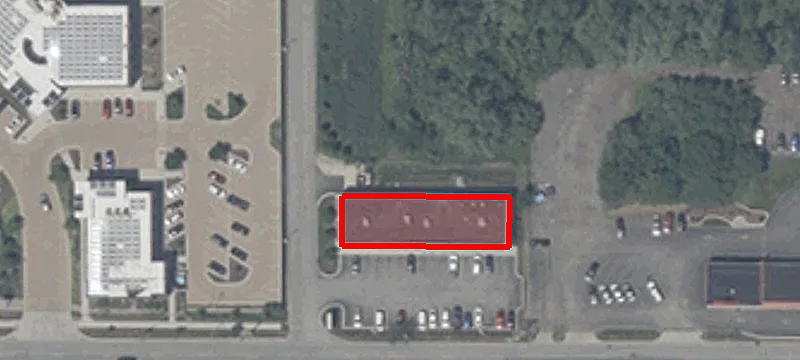 2305 Main St