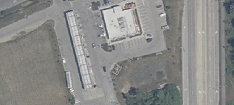 3061 Main St