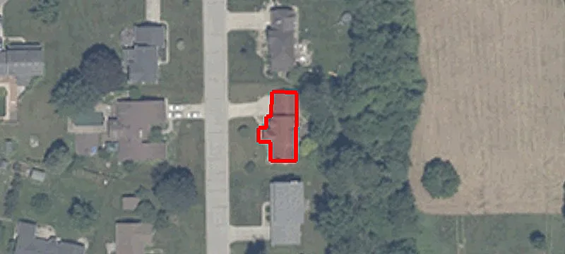 52854 Farmingdale Dr
