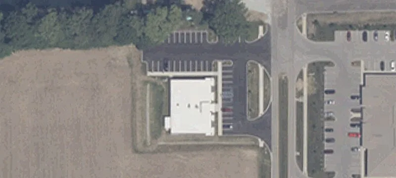 894 Airport Pkwy