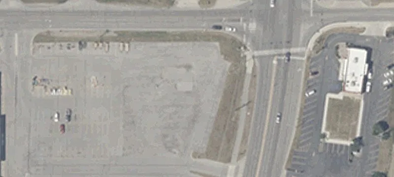 996 Main St