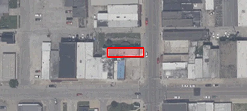 12 Main St