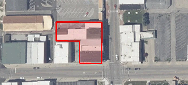 211 Main St
