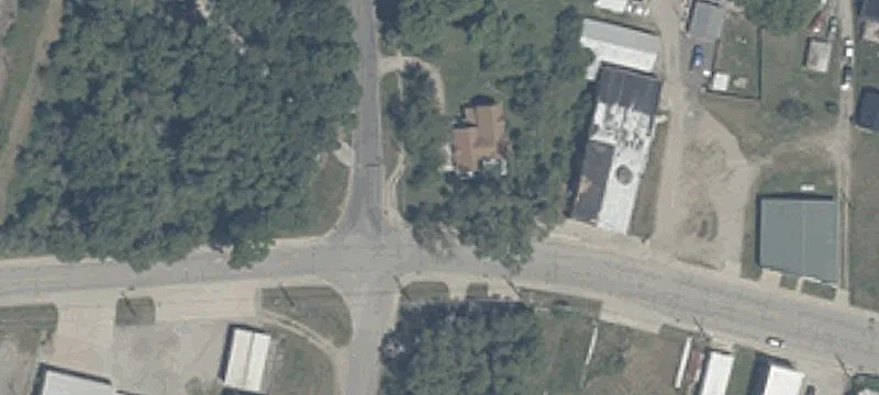 1380 Main St