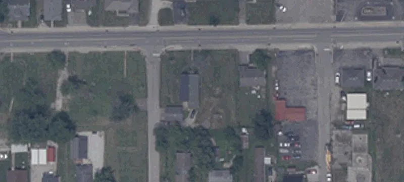 587 Main St