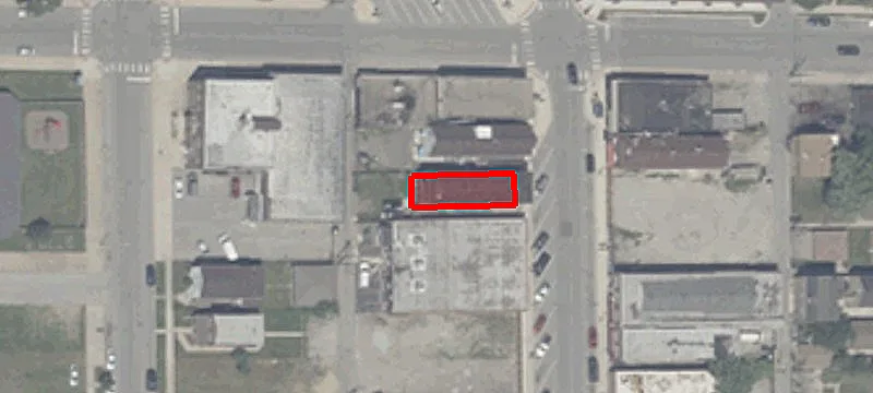 3806 Main St