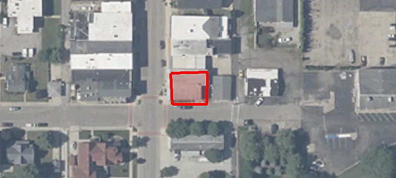 120 Main St